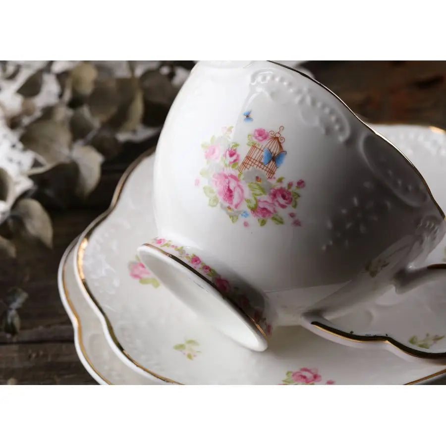 16pc Vintage Floral Tea Set