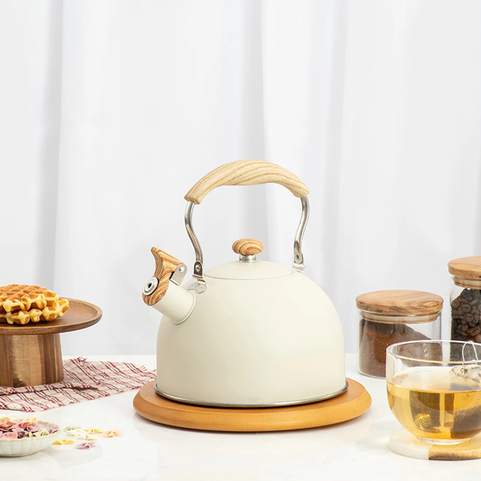 2.5L Stainless Steel Whistling Kettle